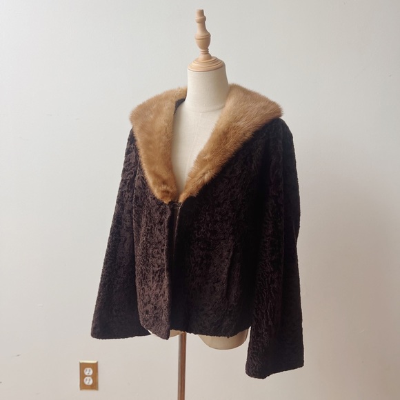 Vintage Jackets & Blazers - VINTAGE 1950’s Lord & Taylor Genuine Fur Curly Lamb Brown Short Coat Medium